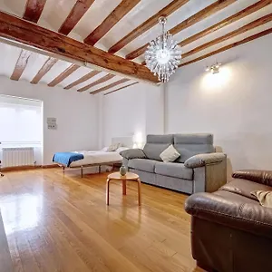 Apartamento Casa Iruña Espacioso Y Con Estilo