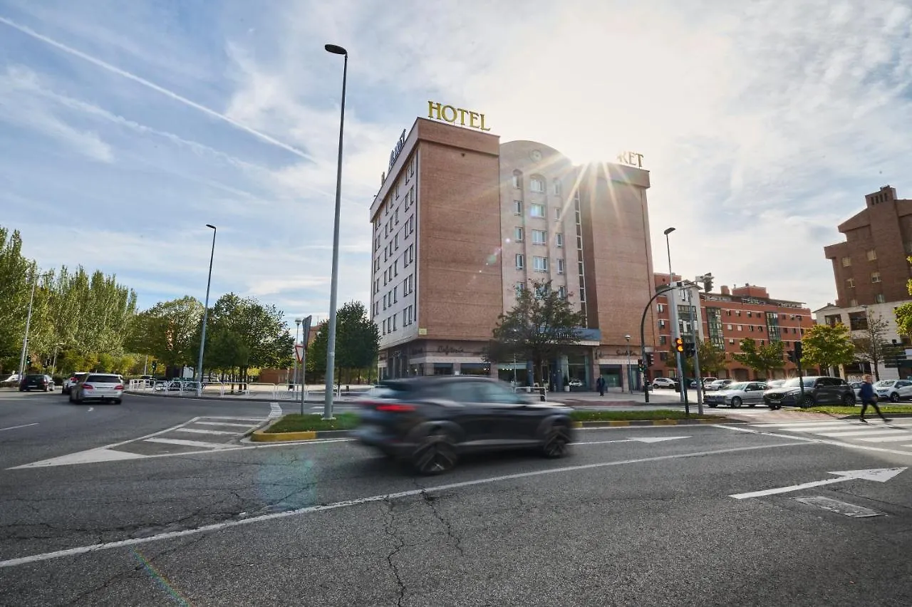 פמפלונה Hotel Albret