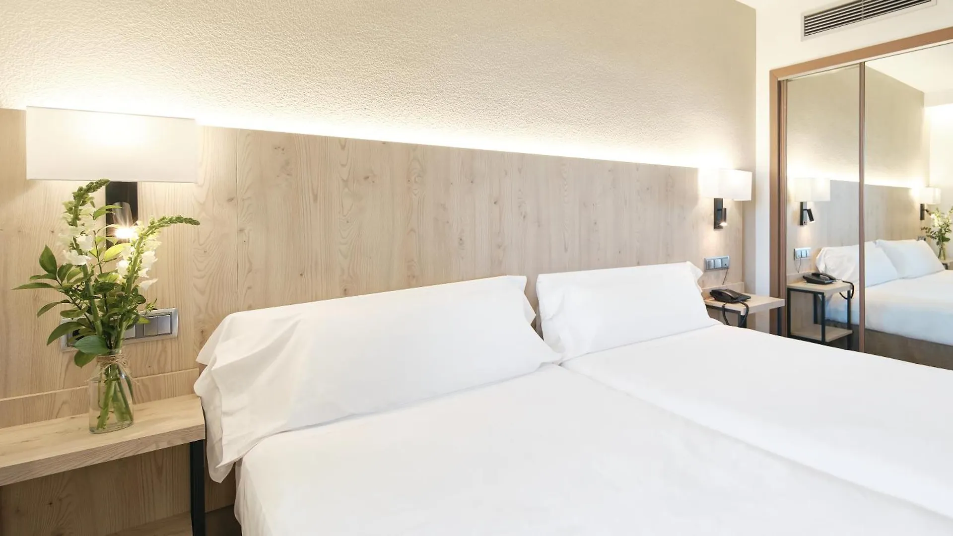 ****  פמפלונה Hotel Albret ספרד