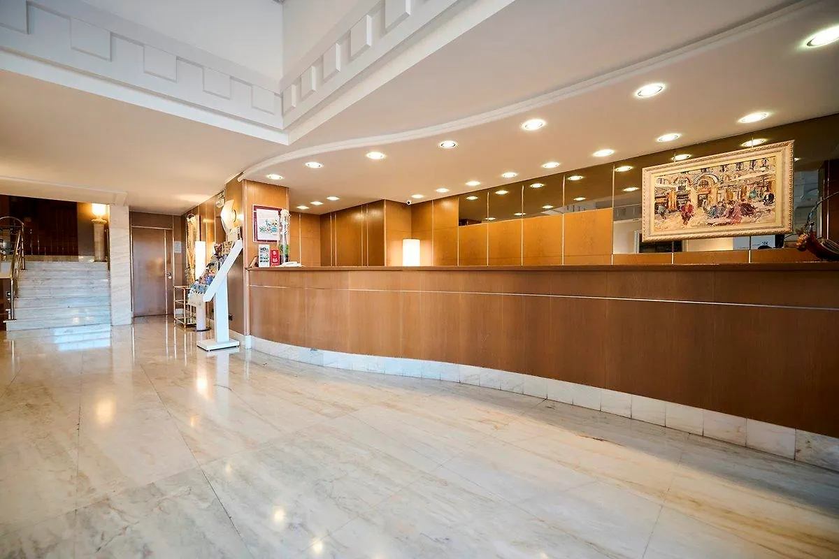פמפלונה Hotel Albret